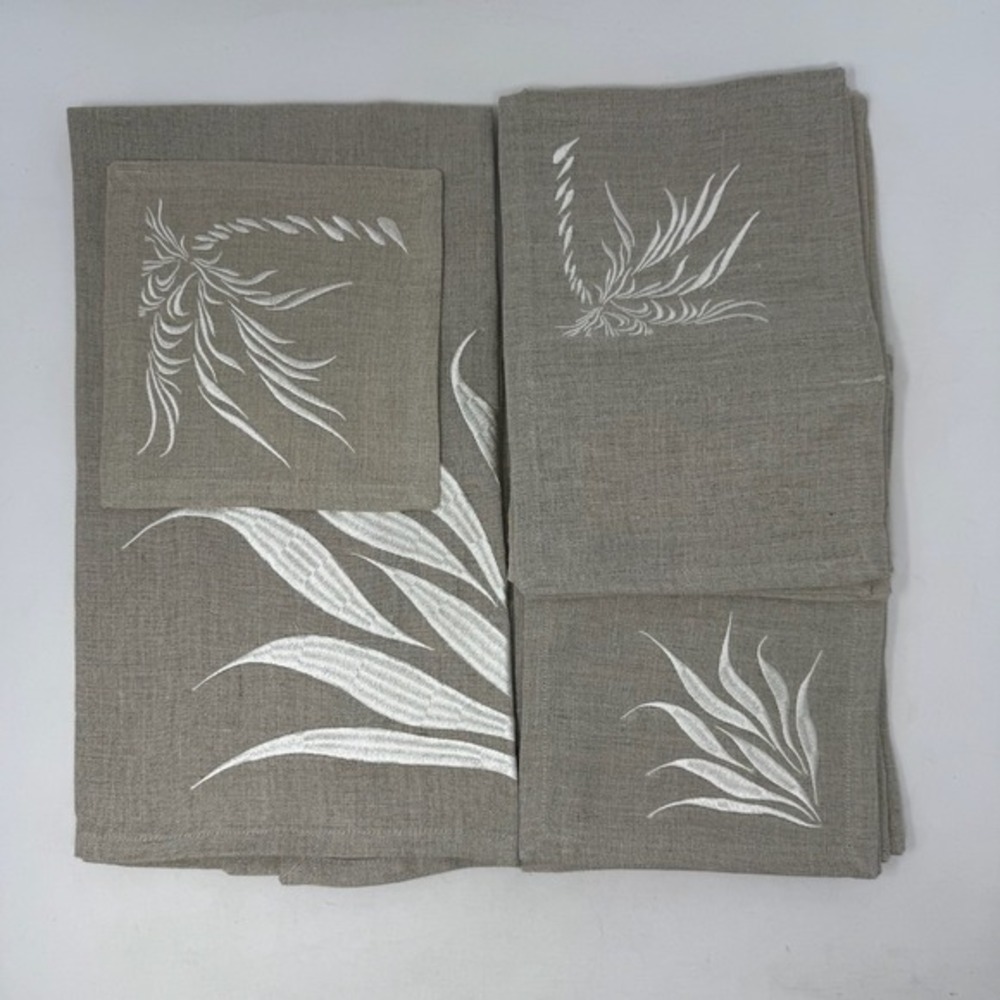 Viabrava 100% Linen Embroidered Placemats Napkins 16 Pieces Abstract Tropical